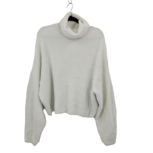 IDENTITY Eyelash Turtleneck Sweater S White Bishop Sleeve Plush Fuzzy Comfy - Picture 1 of 9
